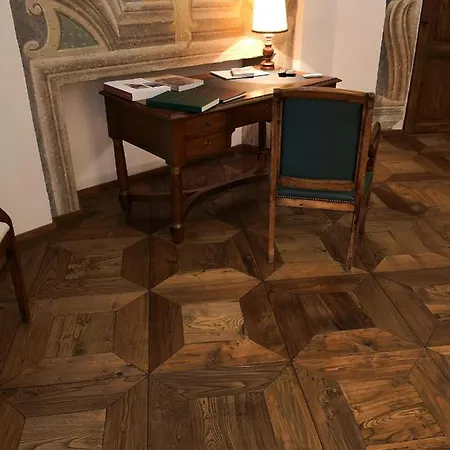 Apartment Cupola Rubatti Tornaforte: Apollo E Le Sue Muse